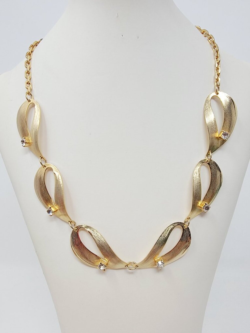 Vintage Gold Tone Rhinestone Ribbon Link Necklace